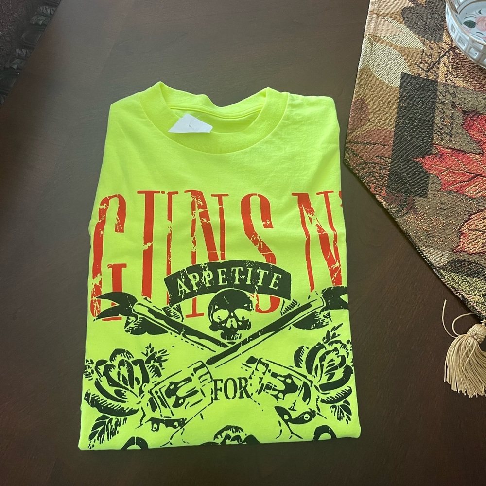 Guns & Roses long sleeve Tee NWT